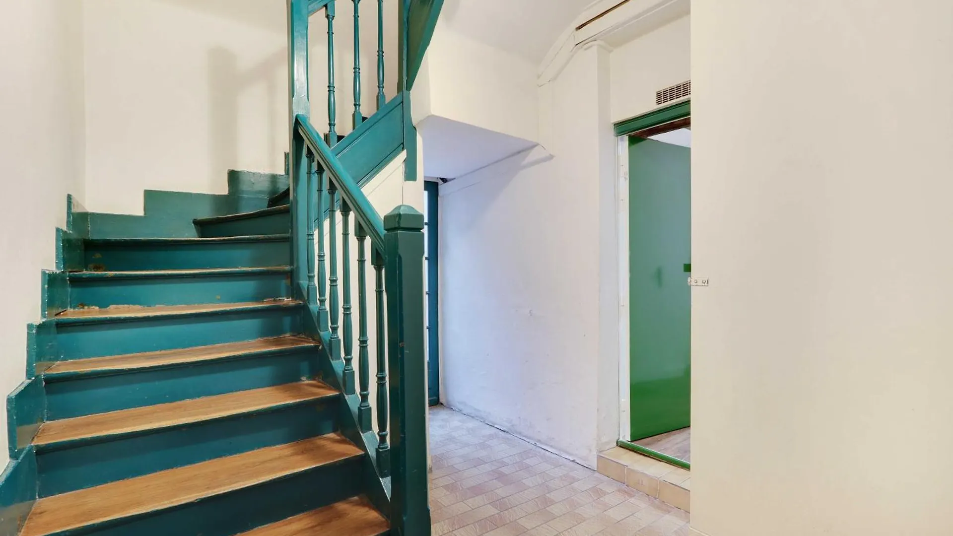 Spacious Studio Cute Neighborhood - Place D'italie Apartment